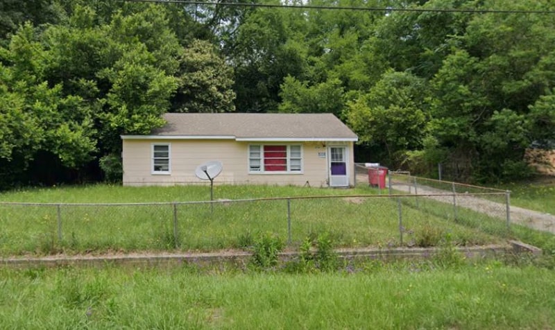 Primary Photo - 2727 Deeb Dr
