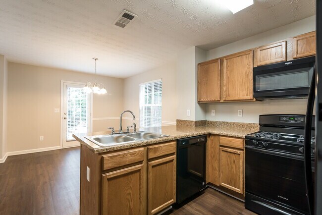 Building Photo - 1114 Dunaway Dr