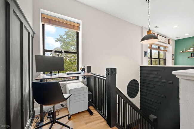 Foto del edificio - 5138 N Winchester Ave