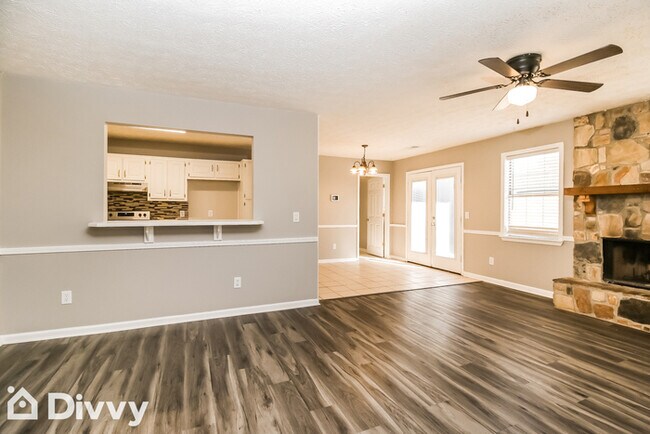 Building Photo - 115 Branchwood Dr