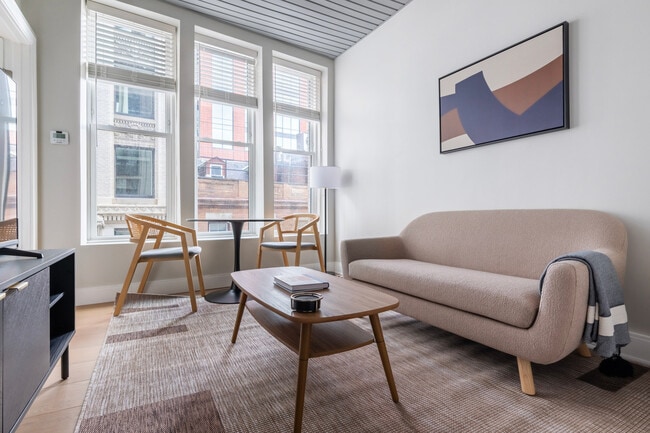 Building Photo - 44 Bromfield St