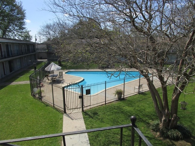 Photo - 508 Julius Ave Townhome