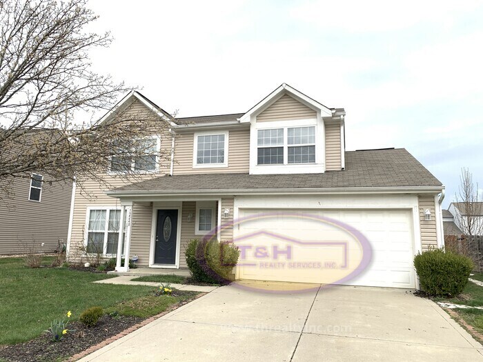 Primary Photo - Great Two-Story in Fishers with Fenced-In ...