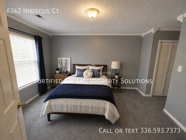 Foto del edificio - 6342 Hibiscus Ct
