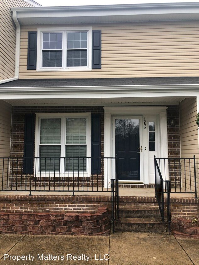 Foto principal - 2 br, 1.5 bath House - 1032 Surry Lane