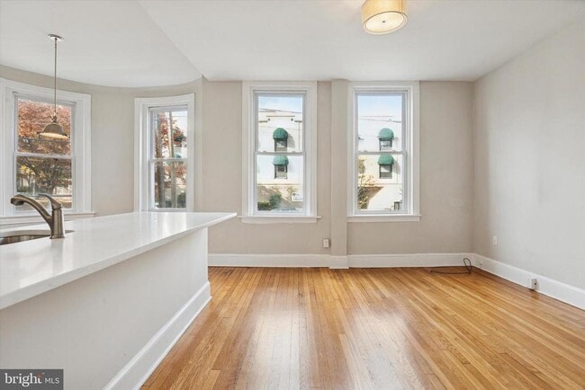 Foto del edificio - 1608 N Broom St