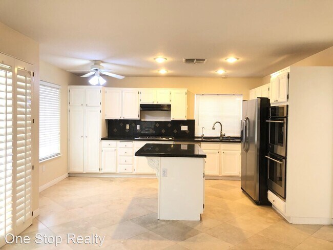 Foto del edificio - 4 br, 3 bath House - 2412 Flower Spring St