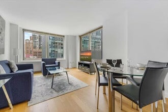 Building Photo - 254 W 54th St
