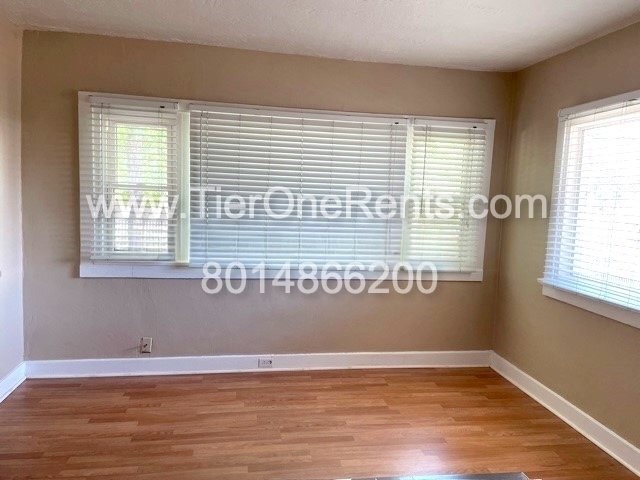 Foto del edificio - This property offers a NO DEPOSIT option a...