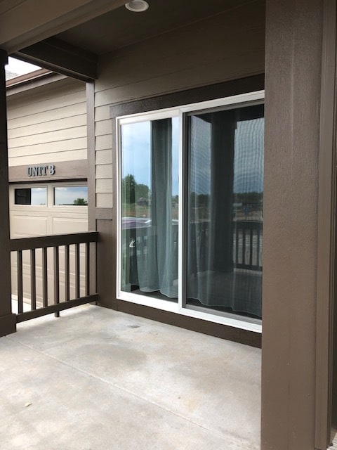 Building Photo - 4156 Crittenton Ln