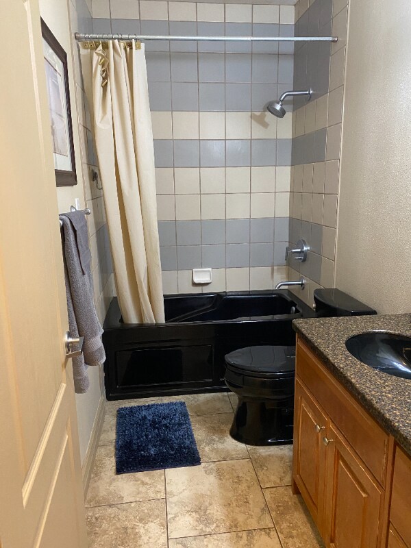 Foto del edificio - 2560 Woodhill Way