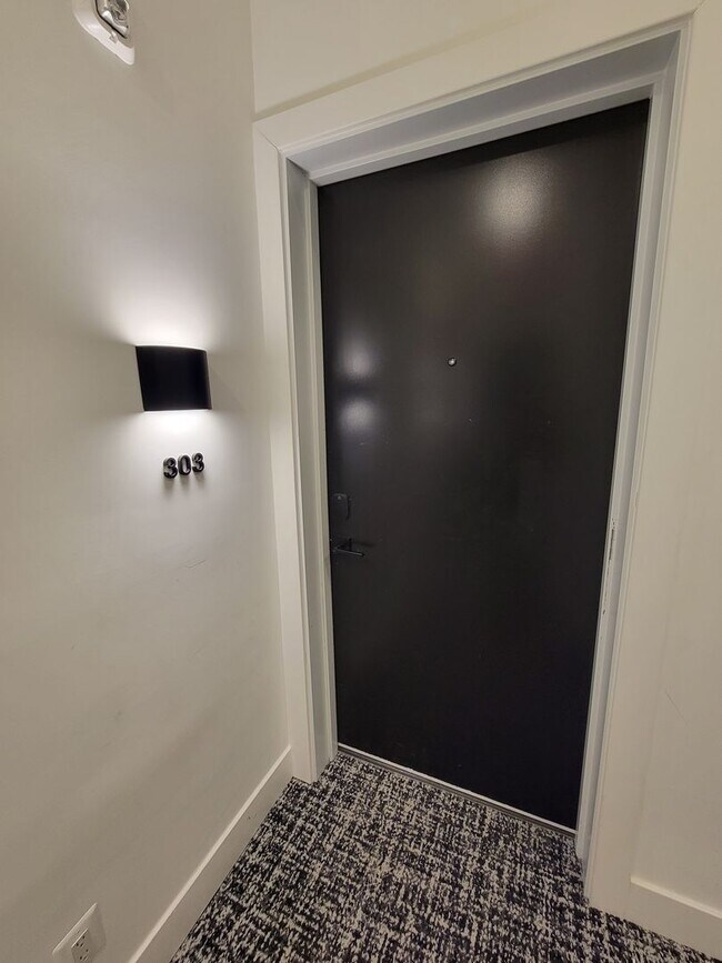 Foto del edificio - Gorgeous and Affordable Condo