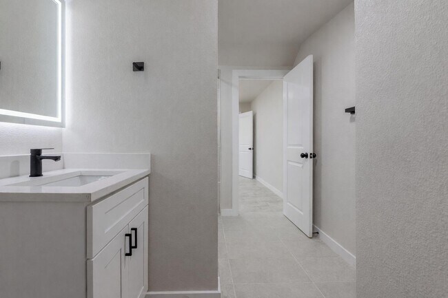 Foto del edificio - 306 Westmoreland Dr