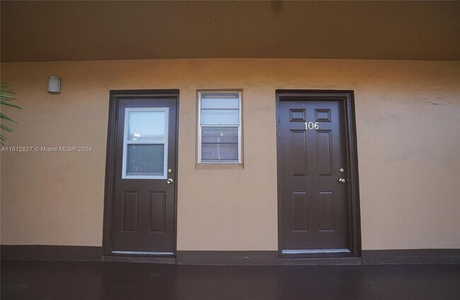 Foto del edificio - 219 NE 14th Ave