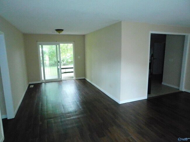 Foto del edificio - 314 Harolds Dr NW