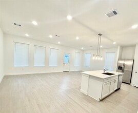 Building Photo - 16434 Mesquite Fld Dr