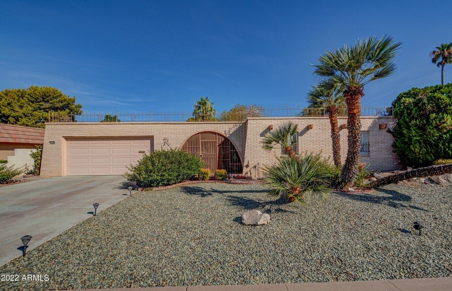 Foto principal - 15822 N Nicklaus Ln