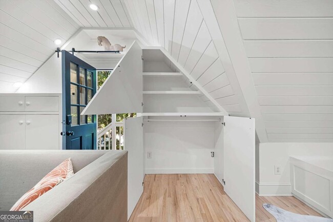 Foto del edificio - 1358 Briarcliff Rd NE