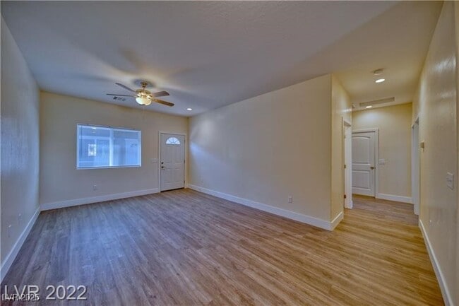 Foto del edificio - 1040 S Nail Crk Ct