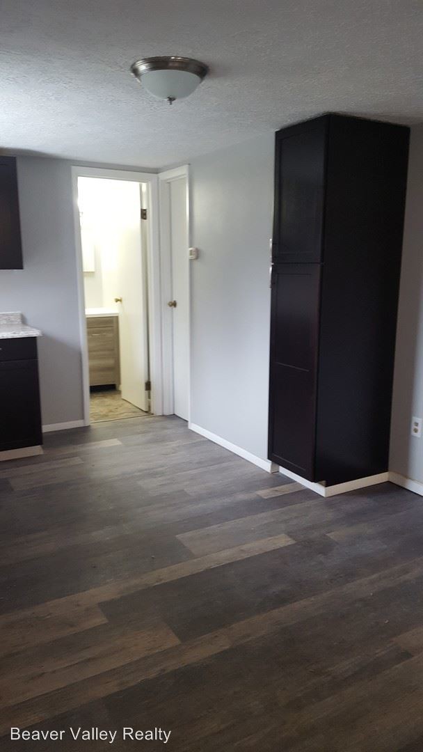 Foto del edificio - 3828 Green Garden Rd