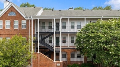 Building Photo - 107 Westover Ave