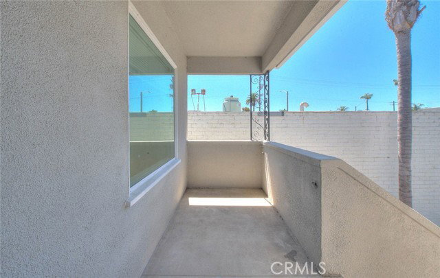 Building Photo - 230 Mira Mar Ave