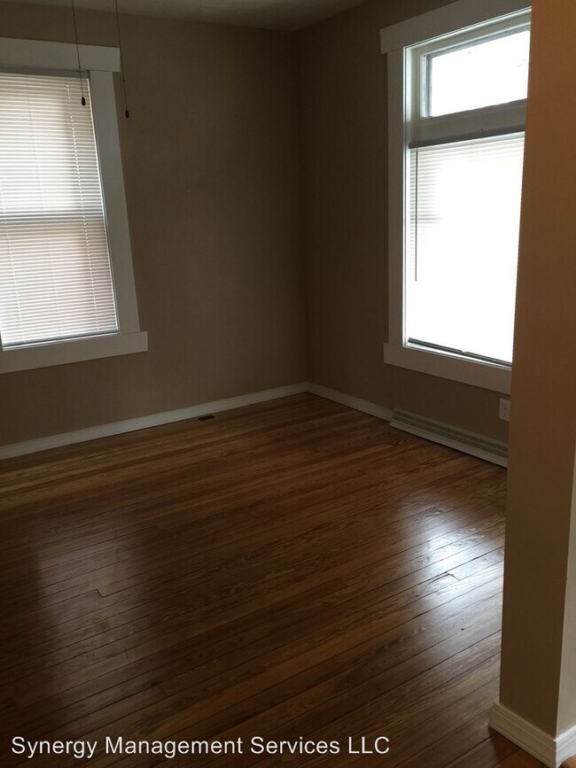 Building Photo - 3 br, 2 bath House - 418 Guildford Avenue