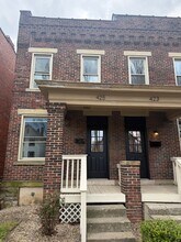 Building Photo - 425 Hanford St