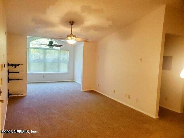 Foto del edificio - 13810 Sutton Park Dr N