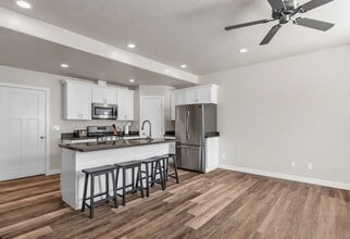 Building Photo - 839 S 1760 E