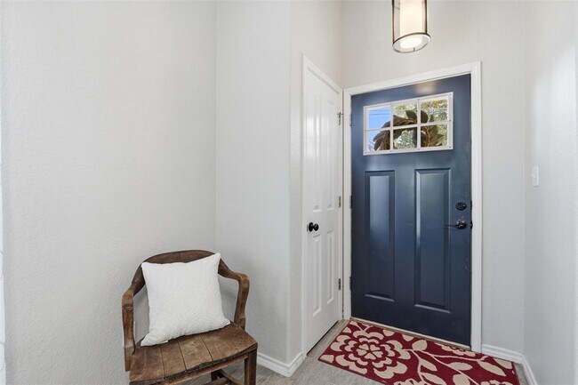 Foto del edificio - 1800 Pearce Ct