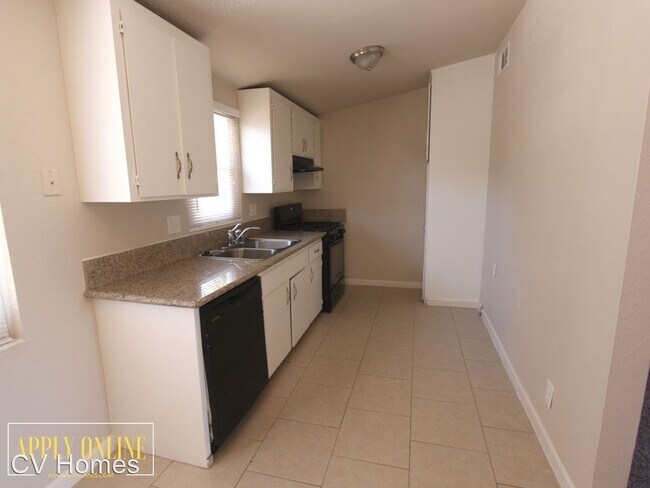 Building Photo - 3 br, 1 bath House - 1536 Thornton St.