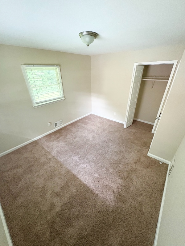 Photo - 226 Collum St NW House