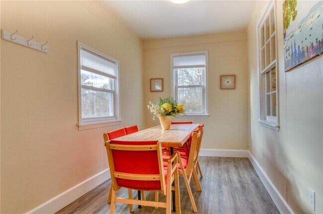 Building Photo - 75 Angell Rd