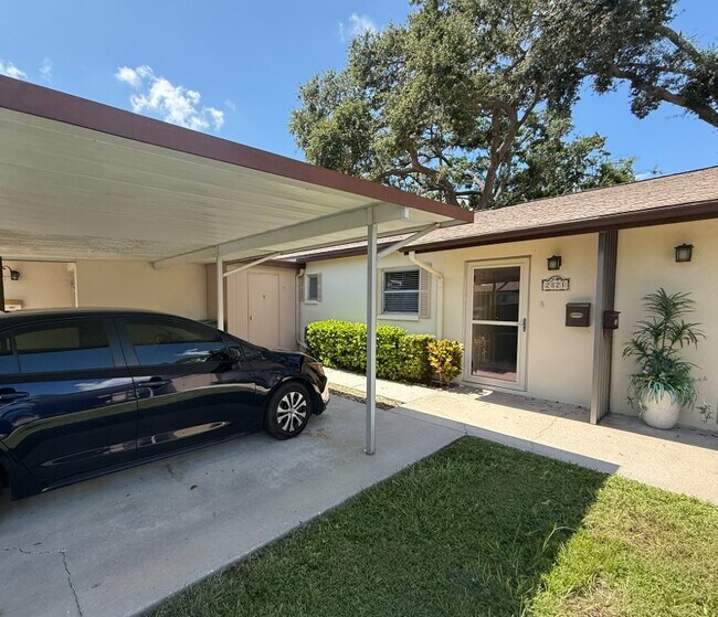 Foto del edificio - 2821 Swifton Dr