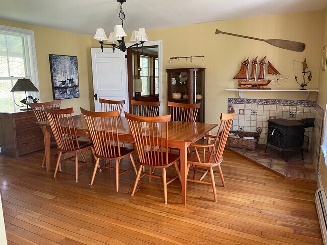 Building Photo - 11 Phippany Way