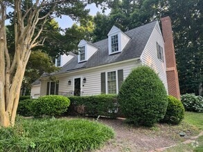 Building Photo - 140 Seton Hill Rd