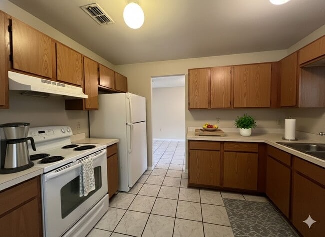 Building Photo - SPACIOUS 3 Bedroom, 2 Bathroom Ekana Point Home at Twin Rivers in OVIEDO!!! Available Now!