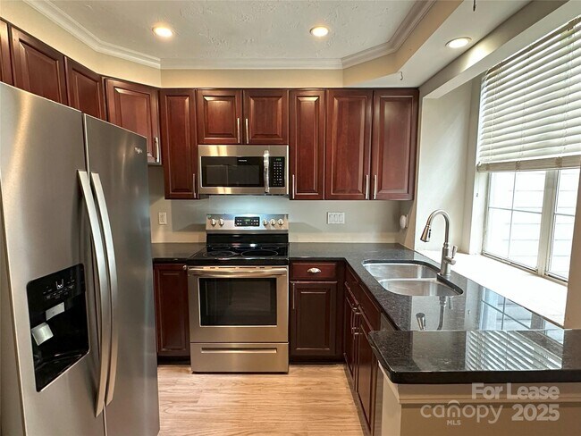 Foto del edificio - 2958 Iron Gate Ln