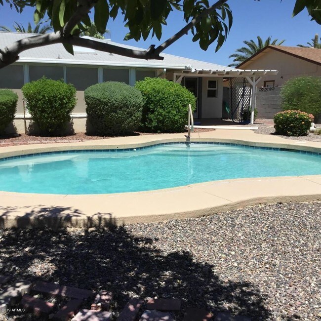 Foto del edificio - 10313 W Desert Rock Dr