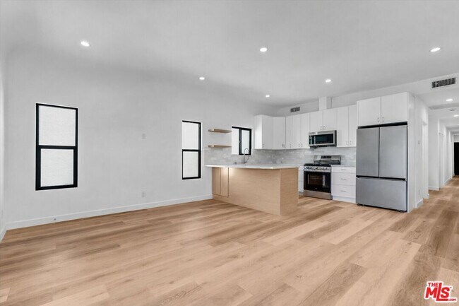 Foto del edificio - 616 N Vista St