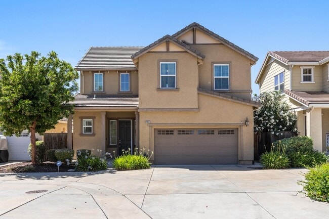 Building Photo - 20863 Grapevine Dr