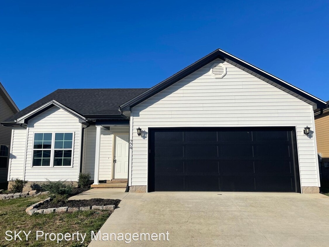Primary Photo - 3 br, 2 bath House - 774 River Birch Court