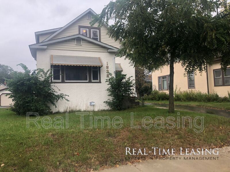 Foto principal - 1838 Johnson St NE