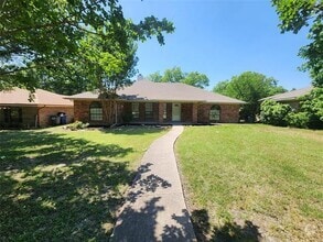 Building Photo - 113 Driftwood Cir