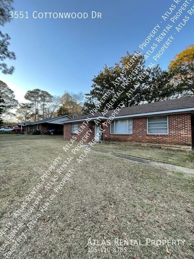 Building Photo - 3551 Cottonwood Dr