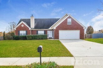 Building Photo - 790 White Dove Dr