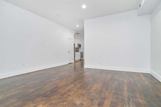 Building Photo - 1583 East 15th Street