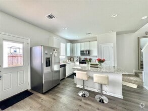 Building Photo - 24811 Landolfi Dr