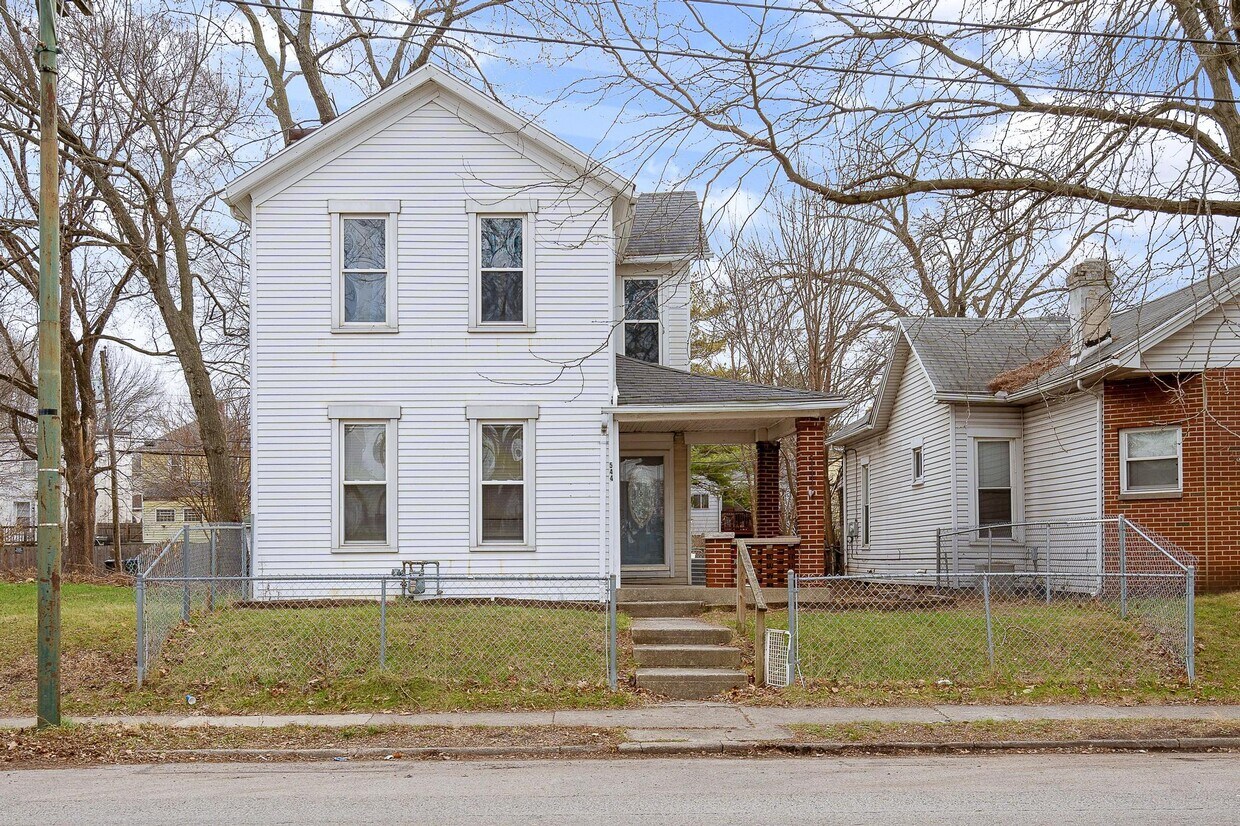 Foto principal - 544 Troy St